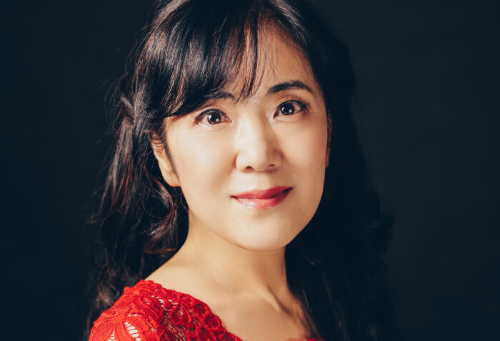 Yumi Mizuguchi is a japanese neo classical musician based in Vienna